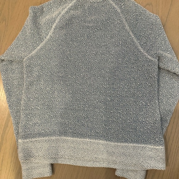 Faherty sweatshirt - Picture 3 of 3